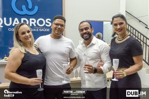 Inaugura&ccedil;&atilde;o da Quadros Odontologia e Sa&uacute;de em Itapo&aacute;-SC