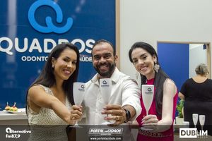 Inaugura&ccedil;&atilde;o da Quadros Odontologia e Sa&uacute;de em Itapo&aacute;-SC