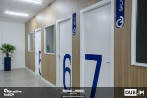 Inaugura&ccedil;&atilde;o da Quadros Odontologia e Sa&uacute;de em Itapo&aacute;-SC
