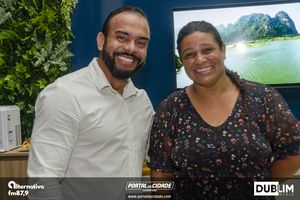 Inaugura&ccedil;&atilde;o da Quadros Odontologia e Sa&uacute;de em Itapo&aacute;-SC