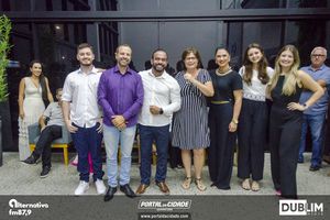 Inaugura&ccedil;&atilde;o da Quadros Odontologia e Sa&uacute;de em Itapo&aacute;-SC
