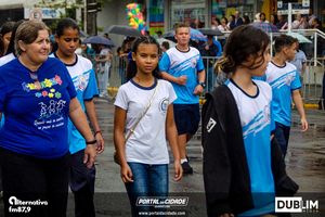 Desfile Alusivo ao anivers&aacute;rio de 252 anos de Guaratuba