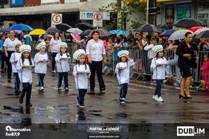Desfile Alusivo ao anivers&aacute;rio de 252 anos de Guaratuba
