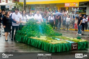 Desfile Alusivo ao anivers&aacute;rio de 252 anos de Guaratuba