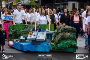 Desfile Alusivo ao anivers&aacute;rio de 252 anos de Guaratuba