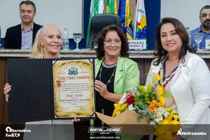 Entrega do T&iacute;tulo de Cidad&atilde; Honor&aacute;ria Margit Reatsch