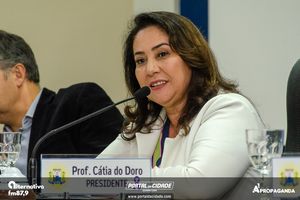 Entrega do T&iacute;tulo de Cidad&atilde; Honor&aacute;ria Margit Reatsch