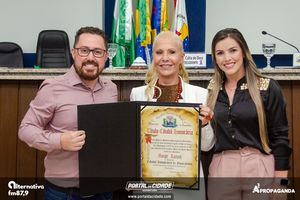 Entrega do T&iacute;tulo de Cidad&atilde; Honor&aacute;ria Margit Reatsch