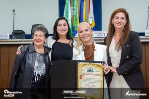 Entrega do T&iacute;tulo de Cidad&atilde; Honor&aacute;ria Margit Reatsch