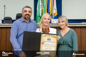 Entrega do T&iacute;tulo de Cidad&atilde; Honor&aacute;ria Margit Reatsch