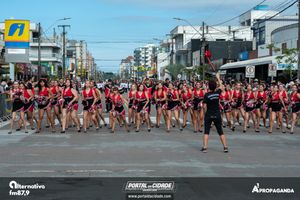 Desfile Alusivo ao anivers&aacute;rio de 253 anos de Guaratuba
