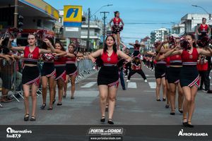 Desfile Alusivo ao anivers&aacute;rio de 253 anos de Guaratuba
