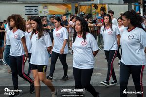 Desfile Alusivo ao anivers&aacute;rio de 253 anos de Guaratuba