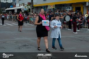 Desfile Alusivo ao anivers&aacute;rio de 253 anos de Guaratuba