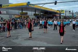 Desfile Alusivo ao anivers&aacute;rio de 253 anos de Guaratuba