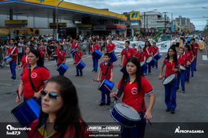 Desfile Alusivo ao anivers&aacute;rio de 253 anos de Guaratuba