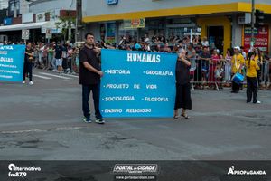 Desfile Alusivo ao anivers&aacute;rio de 253 anos de Guaratuba