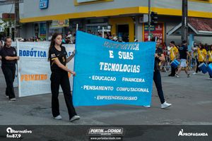 Desfile Alusivo ao anivers&aacute;rio de 253 anos de Guaratuba