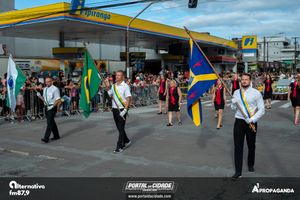 Desfile Alusivo ao anivers&aacute;rio de 253 anos de Guaratuba