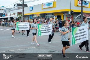 Desfile Alusivo ao anivers&aacute;rio de 253 anos de Guaratuba