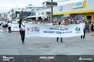Desfile Alusivo ao anivers&aacute;rio de 253 anos de Guaratuba