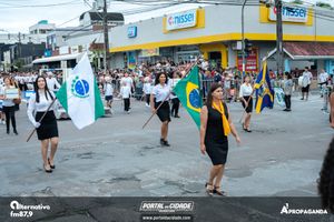 Desfile Alusivo ao anivers&aacute;rio de 253 anos de Guaratuba