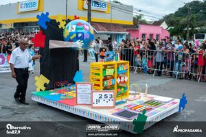 Desfile Alusivo ao anivers&aacute;rio de 253 anos de Guaratuba