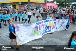Desfile Alusivo ao anivers&aacute;rio de 253 anos de Guaratuba