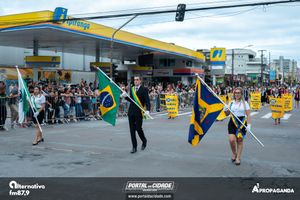 Desfile Alusivo ao anivers&aacute;rio de 253 anos de Guaratuba