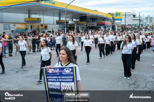Desfile Alusivo ao anivers&aacute;rio de 253 anos de Guaratuba