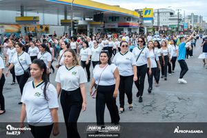 Desfile Alusivo ao anivers&aacute;rio de 253 anos de Guaratuba