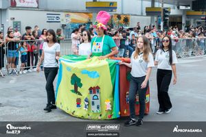 Desfile Alusivo ao anivers&aacute;rio de 253 anos de Guaratuba