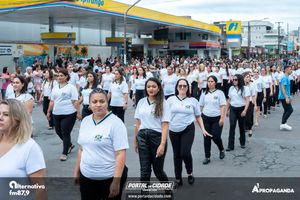 Desfile Alusivo ao anivers&aacute;rio de 253 anos de Guaratuba