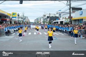 Desfile Alusivo ao anivers&aacute;rio de 253 anos de Guaratuba