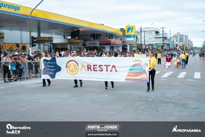 Desfile Alusivo ao anivers&aacute;rio de 253 anos de Guaratuba