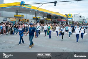 Desfile Alusivo ao anivers&aacute;rio de 253 anos de Guaratuba