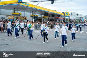 Desfile Alusivo ao anivers&aacute;rio de 253 anos de Guaratuba