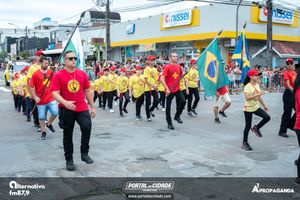 Desfile Alusivo ao anivers&aacute;rio de 253 anos de Guaratuba
