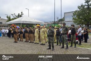 Hasteamento das Bandeiras nas comemora&ccedil;&otilde;es dos 253 anos de Guaratuba