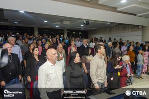 Entrega do T&iacute;tulo de Cidad&atilde;o Honor&aacute;rio Padre Ant&ocirc;nio Carlos da Silva