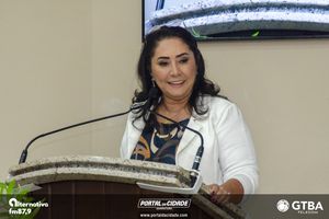 Entrega do T&iacute;tulo de Cidad&atilde;o Honor&aacute;rio Padre Ant&ocirc;nio Carlos da Silva