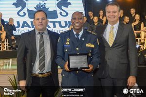 Formatura da primeira turma da Guarda Civil Municipal de Guaratuba