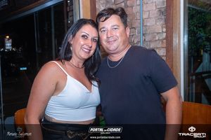 Show com a Banda 80 Bits