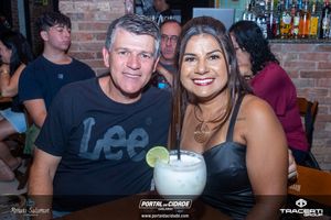Show com a Banda 80 Bits