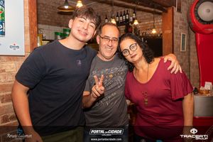 Show com a Banda 80 Bits