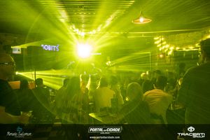 Show com a Banda 80 Bits