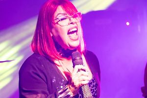 Show com a Banda 80 Bits