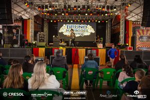 8&ordm; Igrejinha Mix (Domingo)