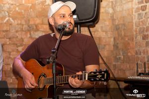 Sexta-feira com Felipe & Maxwell no Wasem Bier
