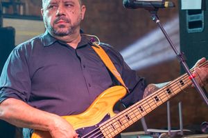 Show da Banda 80 Bits no Wasem Bier